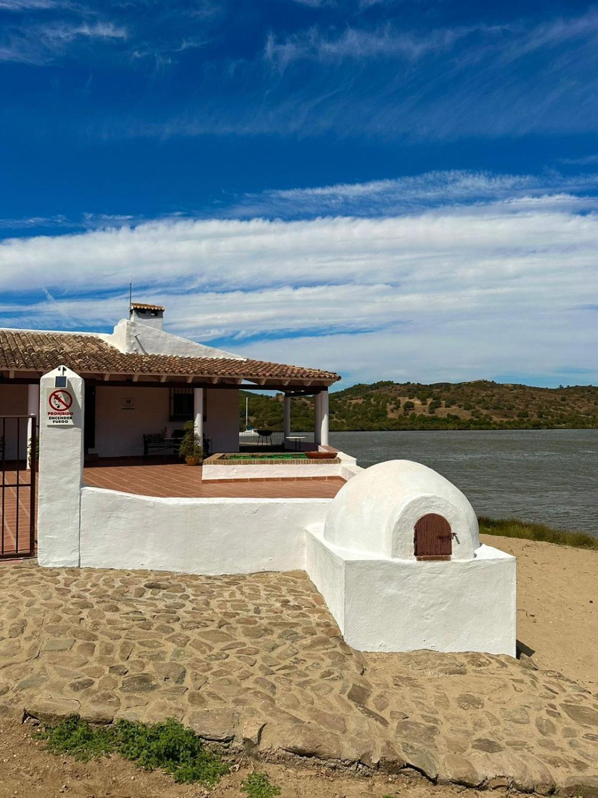 Magnifica Casa A Orillas Del Guadiana Huelva Exterior photo